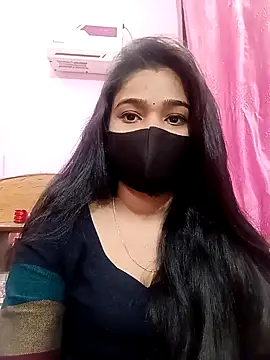 Snapshot of Simran-001 chatting on February 7, 2025, 5:18 pm Simran-001 online show from February 7, 2025, 5:18 pm