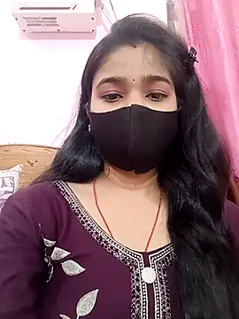 Snapshot of Simran-001 chatting on March 18, 2025, 8:14 am Simran-001 online show from March 18, 2025, 8:14 am