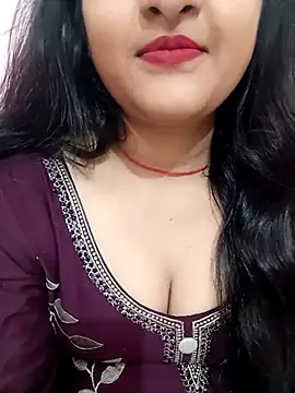 Snapshot of Simran-001 chatting on March 18, 2025, 2:26 pm Simran-001 online show from March 18, 2025, 2:26 pm