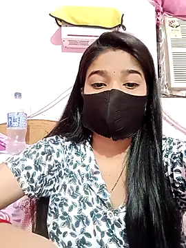 Snapshot of Simran-001 chatting on September 25, 2025, 7:01 am Simran-001 online show from September 25, 2025, 7:01 am