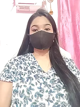 Snapshot of Simran-001 chatting on December 1, 2025, 11:26 am Simran-001 online show from December 1, 2025, 11:26 am