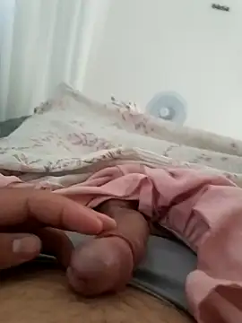 Snapshot of Trixboy201 chatting on February 4, 2025, 2:32 pm Trixboy201 online show from February 4, 2025, 2:32 pm