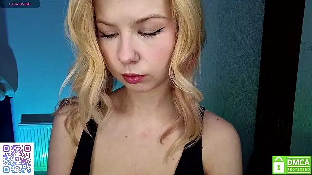 Snapshot of LynetHakes chatting on February 21, 2026, 6:58 am LynetHakes online show from February 21, 2026, 6:58 am