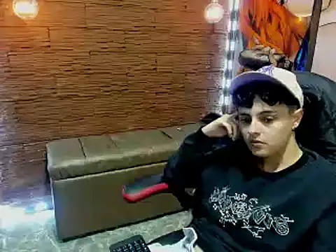 Snapshot of kari_daka chatting on March 20, 2025, 11:34 pm kari daka online show from March 20, 2025, 11:34 pm