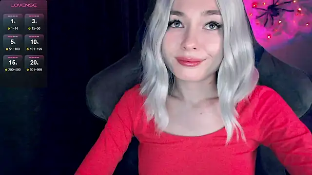 Ohmy Nora  online show from November 18, 2025, 4:28 am