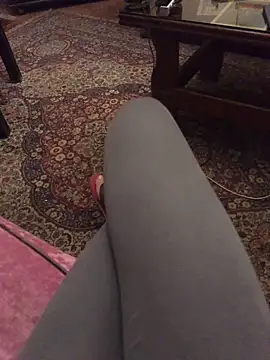 Snapshot of aebaleek2505 chatting on February 24, 2025, 9:10 am aebaleek2505 online show from February 24, 2025, 9:10 am