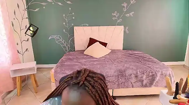 Sara Naugty online show from March 8, 2025, 2:40 pm