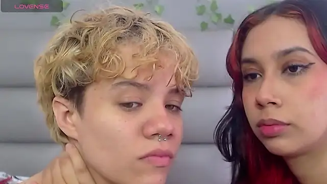 RenataLujan  online show from March 21, 2025, 5:34 pm