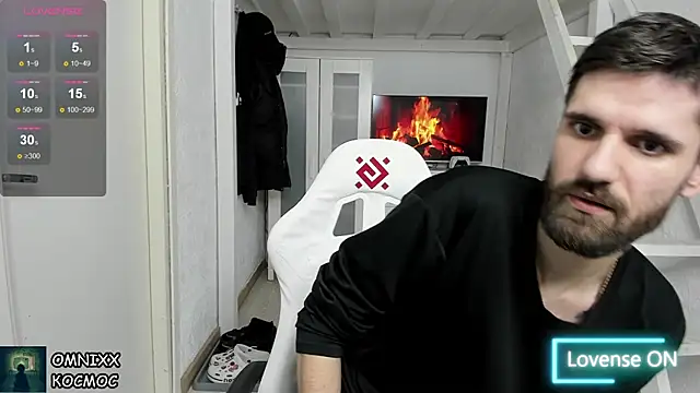 Snapshot of DavidNaidis chatting on January 22, 2025, 3:07 pm DavidNaidis online show from January 22, 2025, 3:07 pm