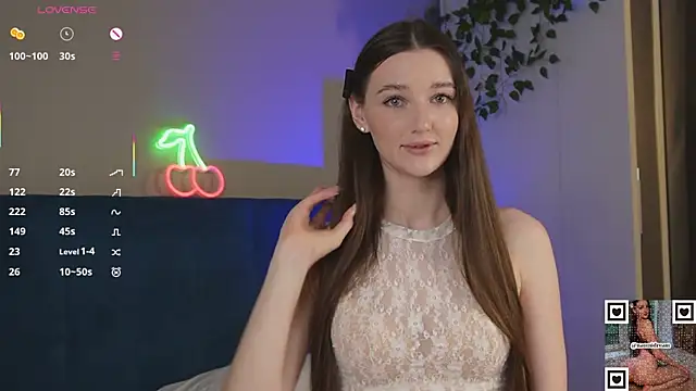 Snapshot of GeorginaDudley chatting on October 10, 2025, 7:18 am GeorginaDudley online show from October 10, 2025, 7:18 am