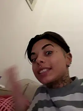 Snapshot of Telegramxs chatting on October 13, 2025, 10:37 am Telegramxs online show from October 13, 2025, 10:37 am