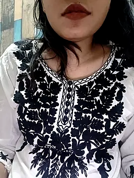 cute IndianBabe online show from April 12, 2026, 2:05 am