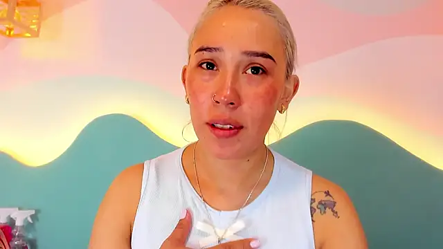 Lannajansen online show from January 6, 2026, 1:37 pm