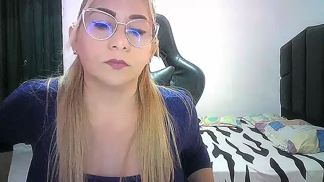 mariana0x online show from March 23, 2026, 6:56 pm