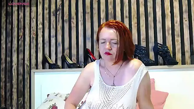 Alis Lovi online show from June 23, 2026, 10:30 pm