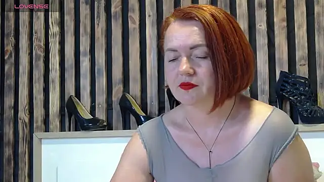 Alis Lovi online show from July 11, 2026, 10:40 am