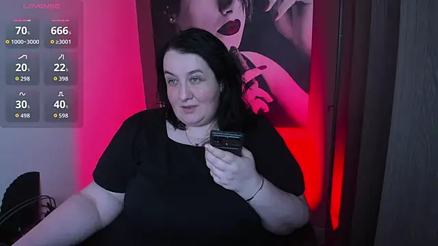 QueenOfHaze online show from April 28, 2026, 6:46 pm