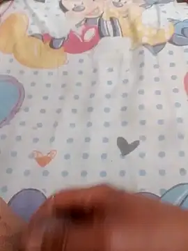 mhmia online show from December 15, 2025, 6:23 pm