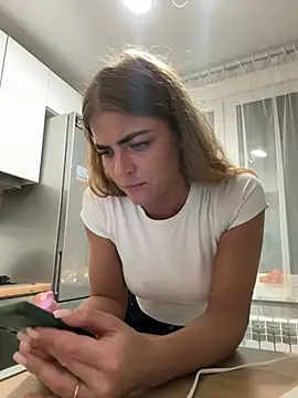 Snapshot of Donna_Sun chatting on February 4, 2025, 5:12 pm Donna Sun online show from February 4, 2025, 5:12 pm