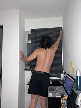 Snapshot of ttylloserxxx chatting on January 24, 2025, 8:34 am ttylloserxxx online show from January 24, 2025, 8:34 am