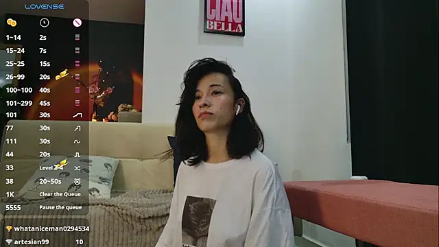 GerberaBlooms77 online show from February 3, 2025, 12:25 am