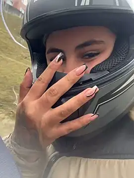 MeganCrow online show from October 15, 2025, 5:24 pm