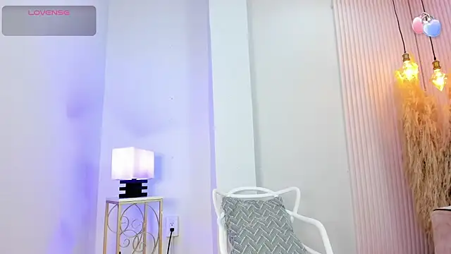 alana rossetti online show from March 4, 2026, 12:22 pm