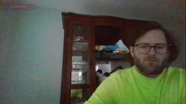 Snapshot of rrunner7718 chatting on February 27, 2025, 3:26 pm rrunner7718 online show from February 27, 2025, 3:26 pm