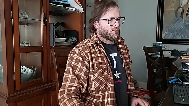 Snapshot of rrunner7718 chatting on March 12, 2025, 2:23 pm rrunner7718 online show from March 12, 2025, 2:23 pm