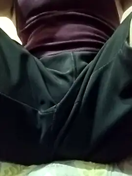 Snapshot of randit7 chatting on March 2, 2025, 5:04 pm randit7 online show from March 2, 2025, 5:04 pm