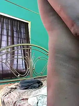 Snapshot of kingg4545 chatting on October 1, 2025, 3:45 am kingg4545 online show from October 1, 2025, 3:45 am