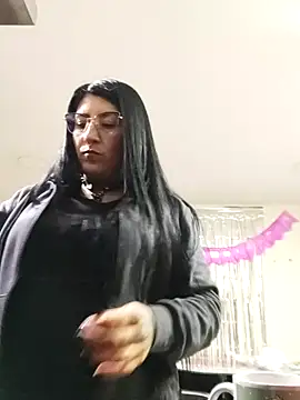 Snapshot of milfjade01 chatting on January 29, 2025, 9:33 am milfjade01 online show from January 29, 2025, 9:33 am