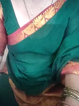 laxmitelugu78 online show from November 2, 2025, 8:28 am