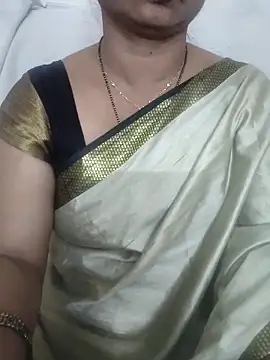 laxmitelugu78 online show from November 8, 2025, 7:19 am