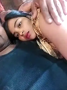 Snapshot of Simrandeshipp chatting on March 1, 2025, 6:24 am Simrandeshipp online show from March 1, 2025, 6:24 am