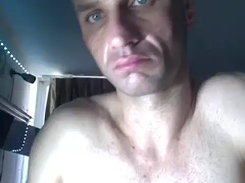 sexyhotstud12 online show from February 6, 2025, 7:51 pm