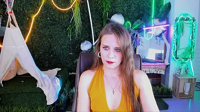 EmiliaBedy online show from November 15, 2025, 9:06 am