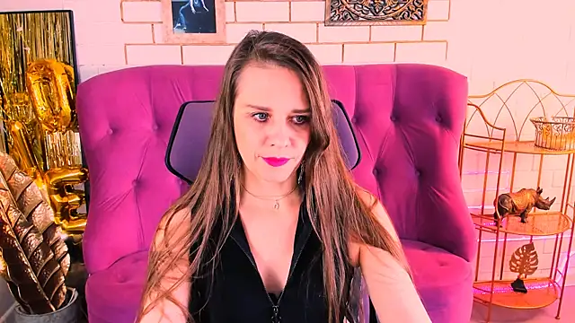 EmiliaBedy online show from April 5, 2026, 9:06 am