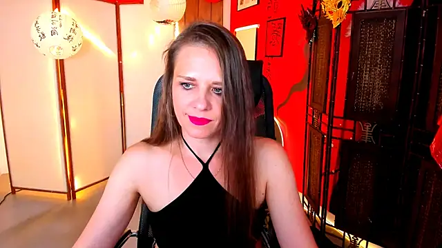 EmiliaBedy online show from May 15, 2026, 5:14 am
