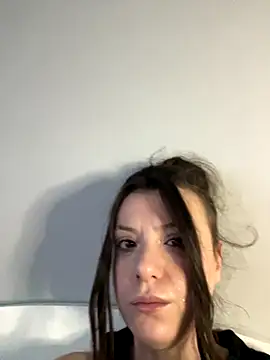 bunnythetailor online show from November 8, 2025, 8:47 am