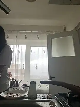 Snapshot of bunnythetailor chatting on February 5, 2026, 2:11 pm bunnythetailor online show from February 5, 2026, 2:11 pm