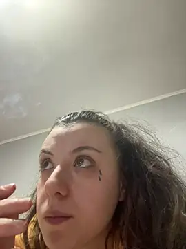 Snapshot of bunnythetailor chatting on March 1, 2026, 4:36 am bunnythetailor online show from March 1, 2026, 4:36 am