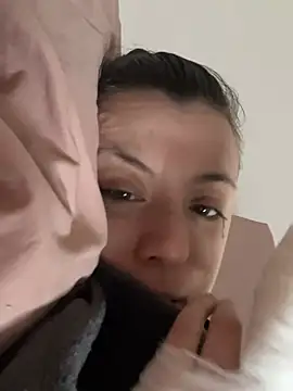 bunnythetailor online show from April 23, 2026, 2:30 pm