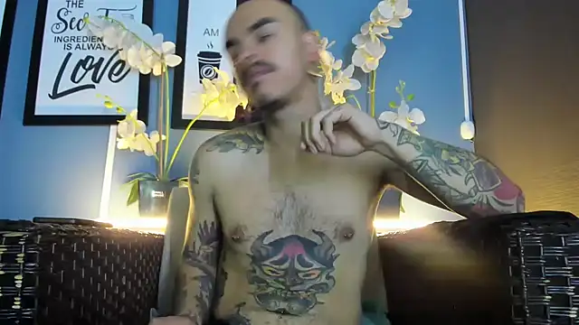 Snapshot of kaletattoo chatting on September 15, 2025, 11:54 am kaletattoo online show from September 15, 2025, 11:54 am