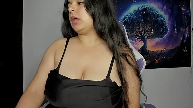 Snapshot of Little_Shaara chatting on February 1, 2025, 10:13 pm Little Shaara online show from February 1, 2025, 10:13 pm