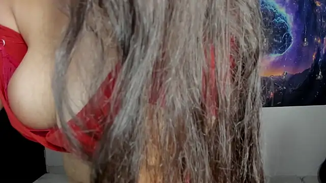 Snapshot of Little_Shaara chatting on February 8, 2025, 10:19 pm Little Shaara online show from February 8, 2025, 10:19 pm