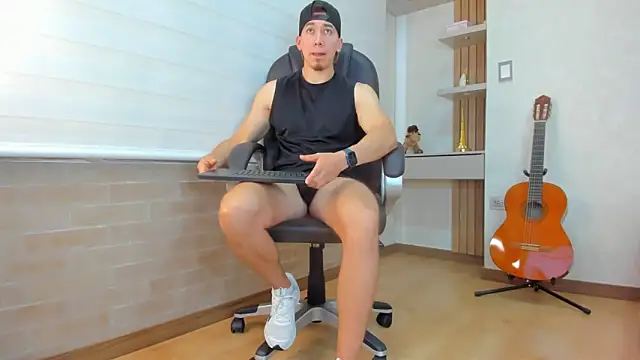 Tombarden online show from December 22, 2025, 7:11 pm