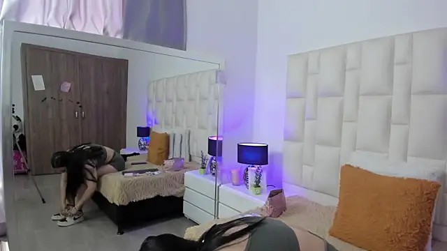 Ariana rouse online show from March 13, 2026, 4:13 pm