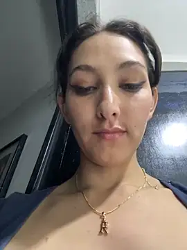 vicky  skinny 1 online show from October 2, 2025, 12:28 am