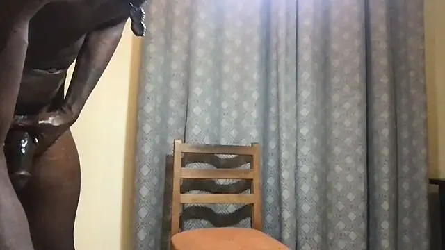 Snapshot of philippiano33 chatting on March 15, 2025, 10:22 pm philippiano33 online show from March 15, 2025, 10:22 pm